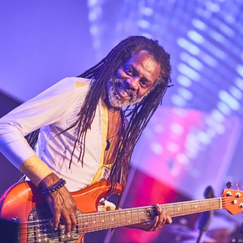 Cecil Drackett - Bass
